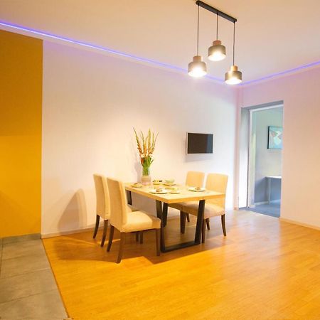 Apartamento Garden Studio In The Old Town Cracovia Exterior foto